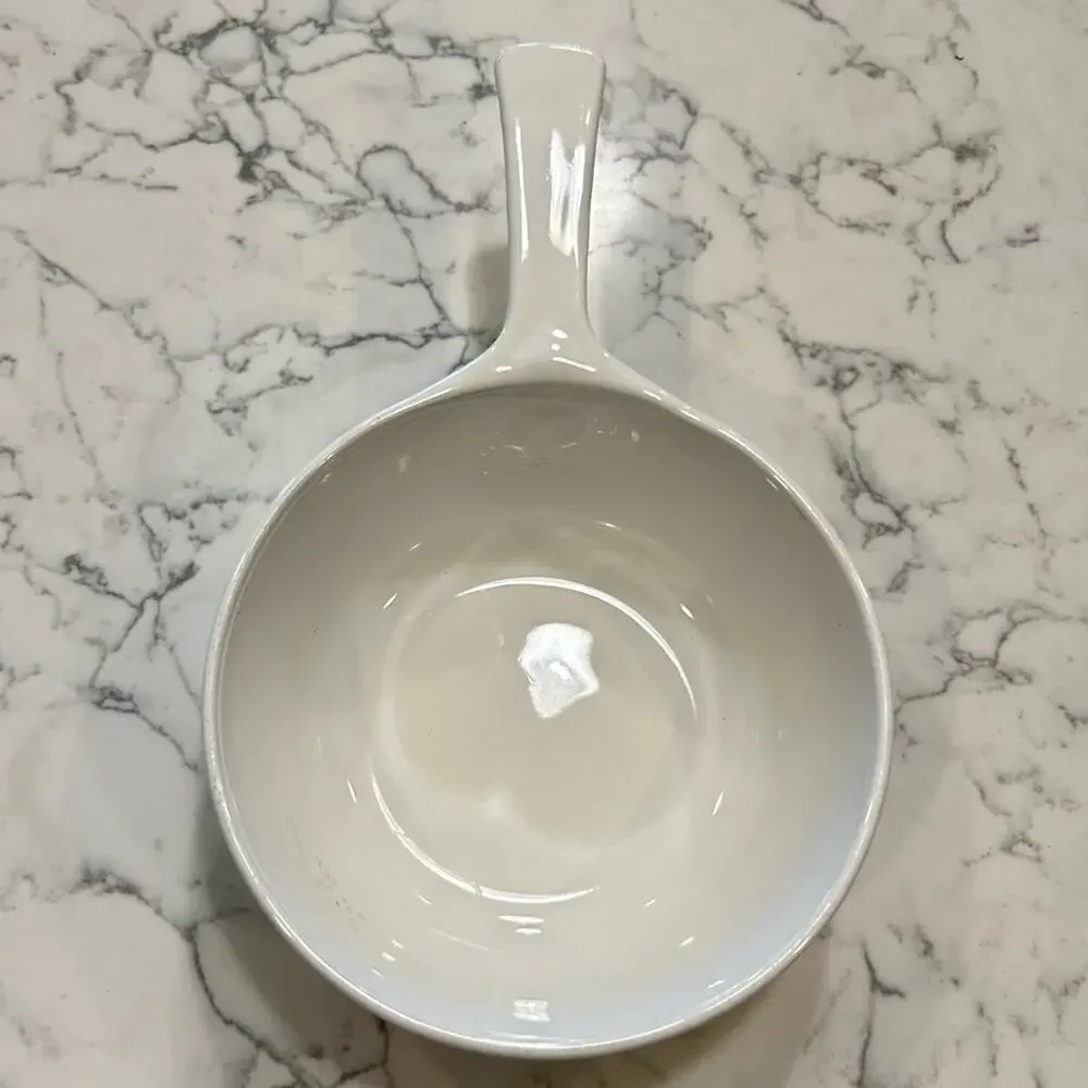 Vintage Corning Ware Cornflower P-82-B Menu-ette White & Blue‎ Small Sauce Pan